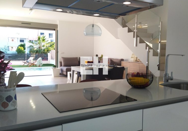 Construction Neuve - villa - Orihuela Costa - PAU 8