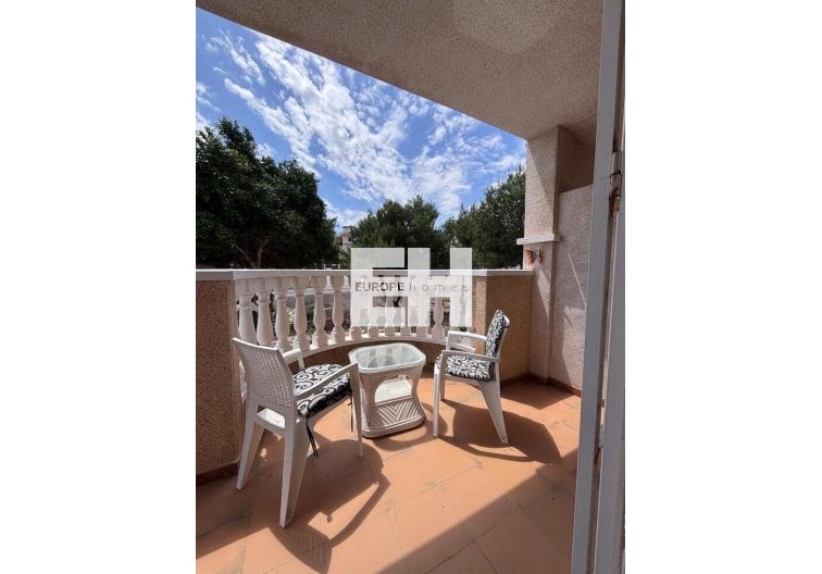 Segunda mano - town house - Villamartin - Costa Blanca