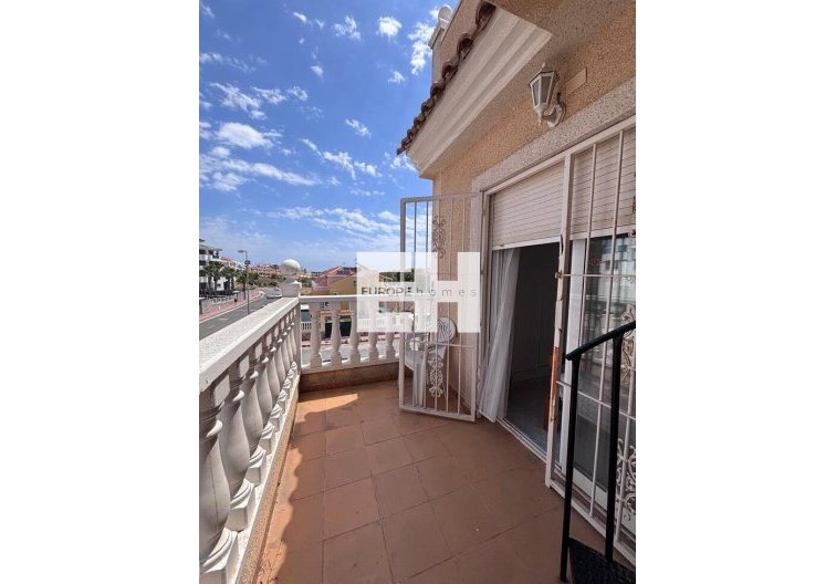 Segunda mano - town house - Villamartin - Costa Blanca