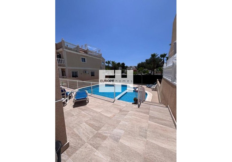 Segunda mano - town house - Villamartin - Costa Blanca