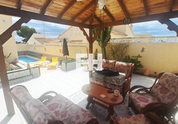 Wiederverkauf - villa - Villamartin - Costa Blanca