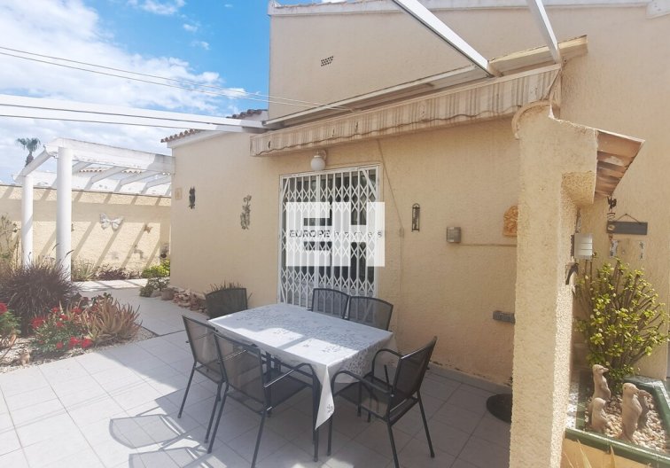 Wiederverkauf - villa - Villamartin - Costa Blanca