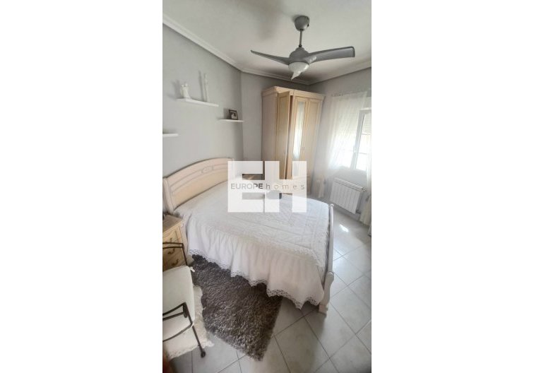Wiederverkauf - villa - Villamartin - Costa Blanca