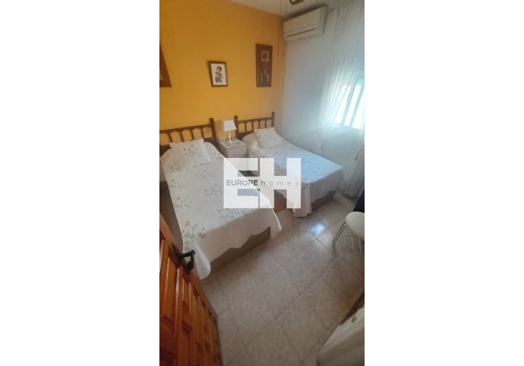 Wiederverkauf - villa - Villamartin - Costa Blanca