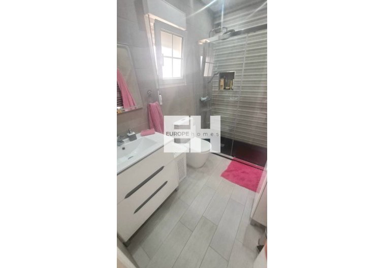 Wiederverkauf - villa - Villamartin - Costa Blanca