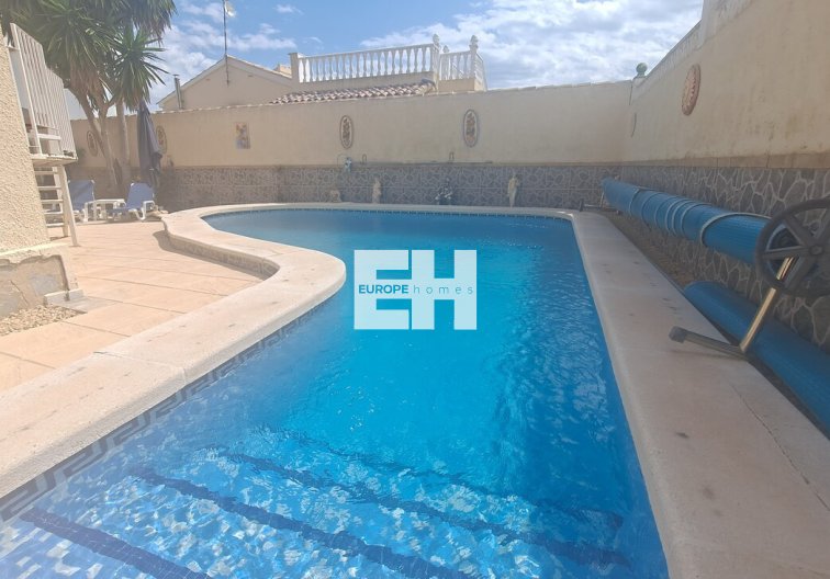 Wiederverkauf - villa - Villamartin - Costa Blanca