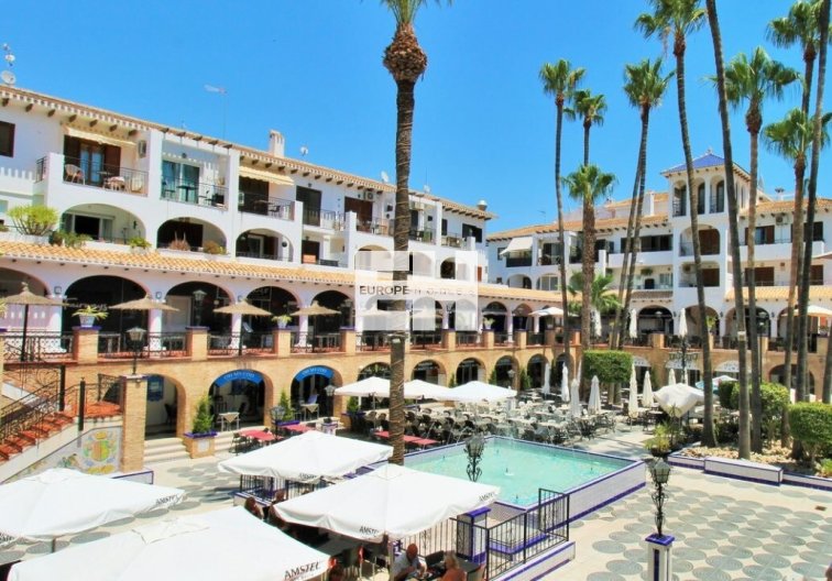 Wiederverkauf - villa - Villamartin - Costa Blanca