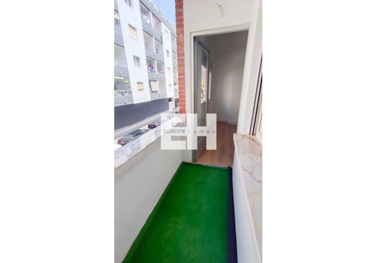 Wiederverkauf - Wohnung - Torrevieja - Centro