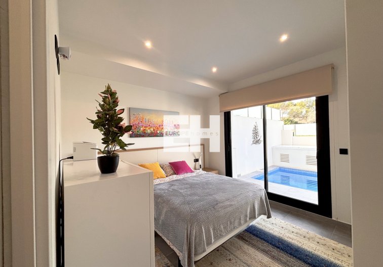 Wiederverkauf - villa - Villamartin - Costa Blanca