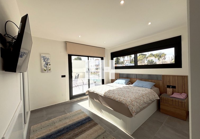 Wiederverkauf - villa - Villamartin - Costa Blanca