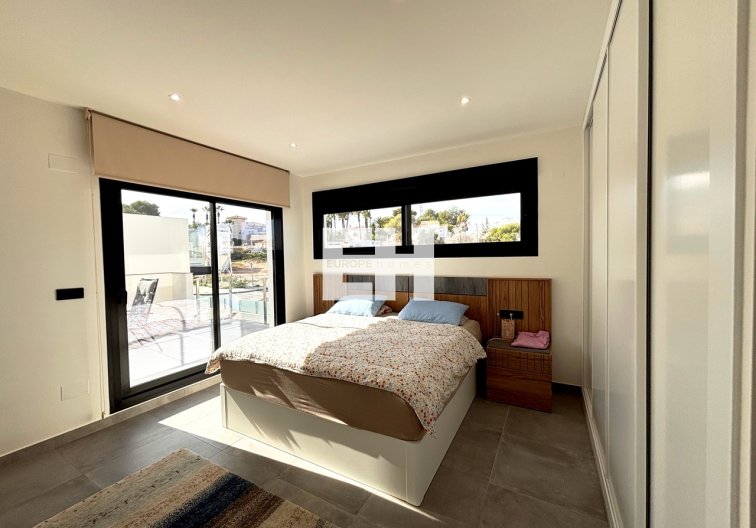 Wiederverkauf - villa - Villamartin - Costa Blanca