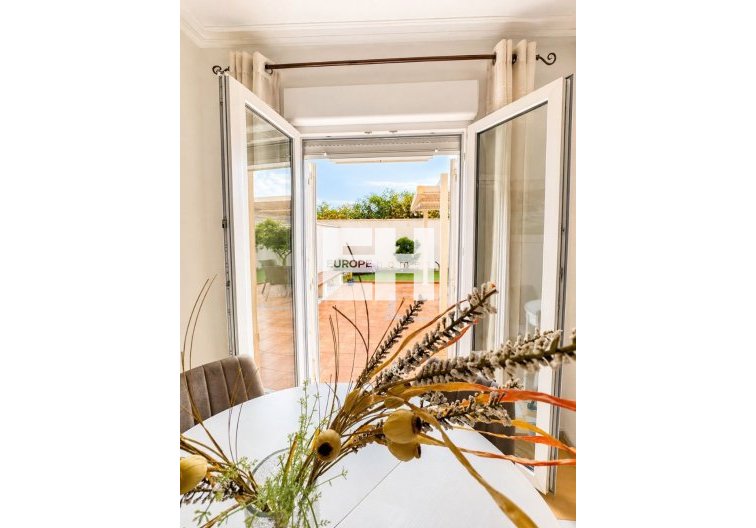Herverkoop - villa - Torrevieja - Costa Blanca