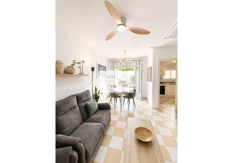 Herverkoop - villa - Torrevieja - Costa Blanca
