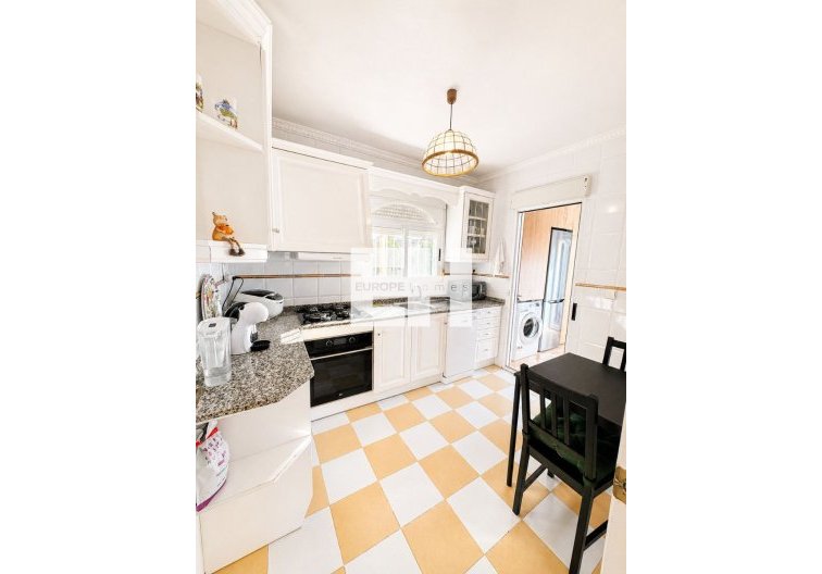 Herverkoop - villa - Torrevieja - Costa Blanca