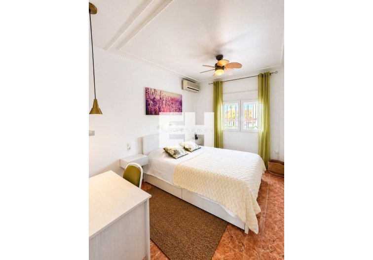 Herverkoop - villa - Torrevieja - Costa Blanca