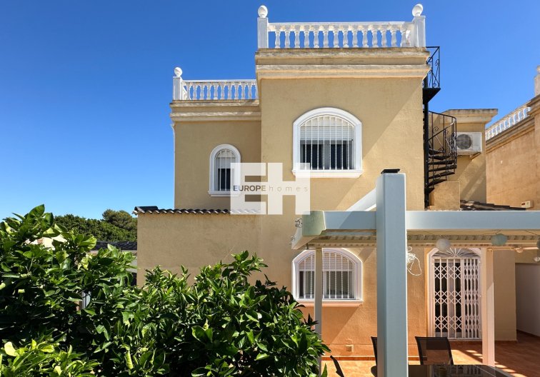 Herverkoop - villa - Torrevieja - Costa Blanca