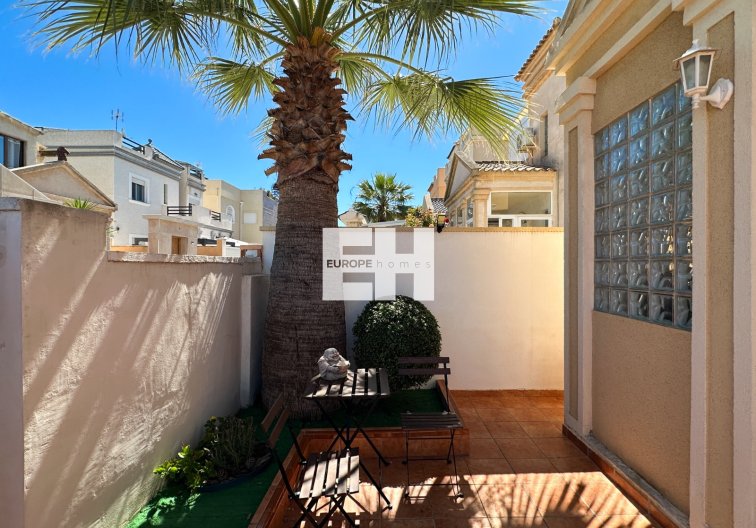 Herverkoop - villa - Torrevieja - Costa Blanca