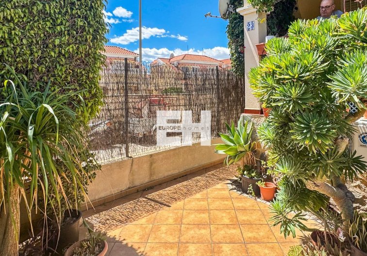 Herverkoop - town house - Orihuela Costa - Costa Blanca