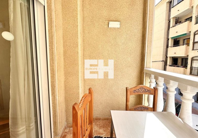 Segunda mano - Apartamento  - Torrevieja - Centro