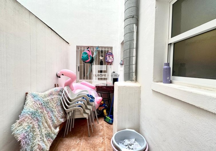 Segunda mano - Apartamento  - Torrevieja - Centro