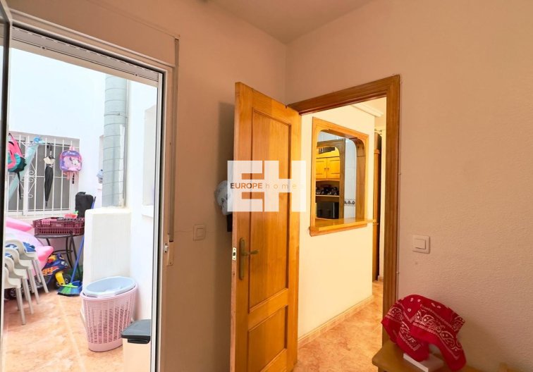 Segunda mano - Apartamento  - Torrevieja - Centro