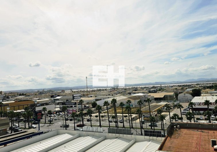 Herverkoop - Appartement - Torrevieja - Nueva Torrevieja