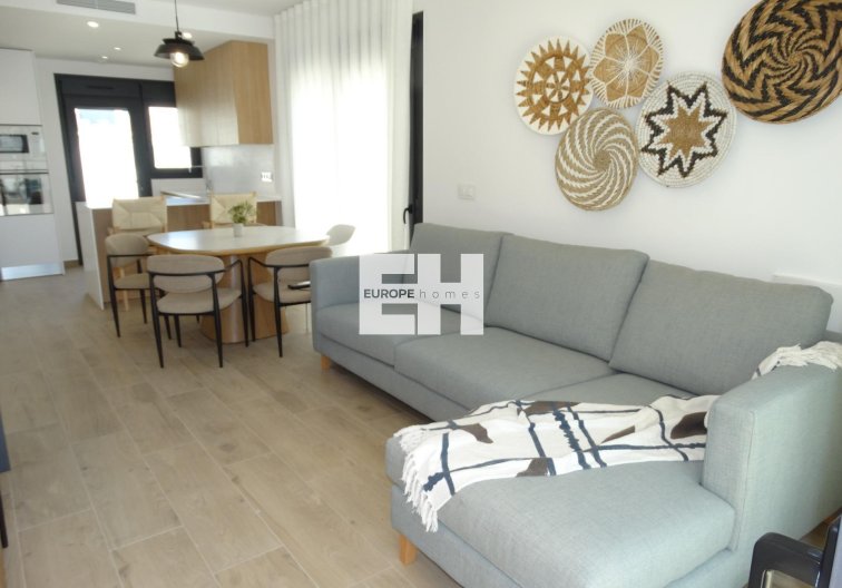 Neubau - Bungalow - Pilar de la Horadada - pueblo