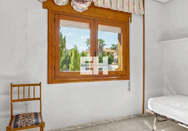 Revente - villa - Torrevieja - Costa Blanca