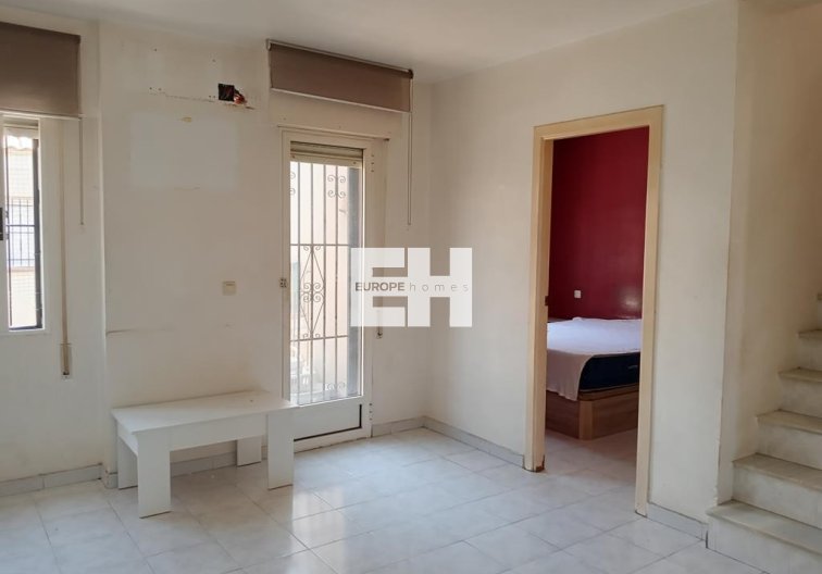 Herverkoop - Duplex - Torrevieja - Carrefour