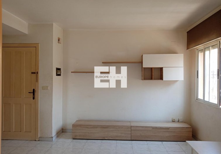 Herverkoop - Duplex - Torrevieja - Carrefour