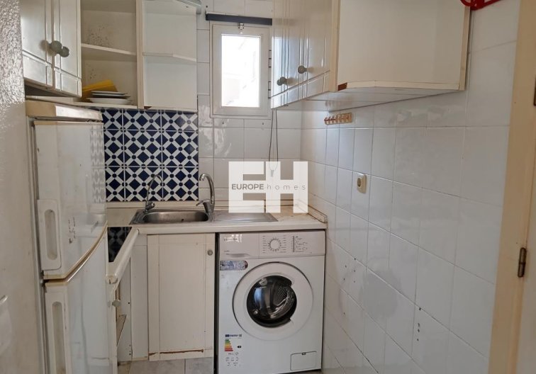 Herverkoop - Duplex - Torrevieja - Carrefour