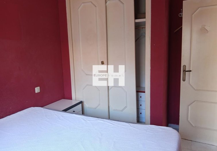 Herverkoop - Duplex - Torrevieja - Carrefour
