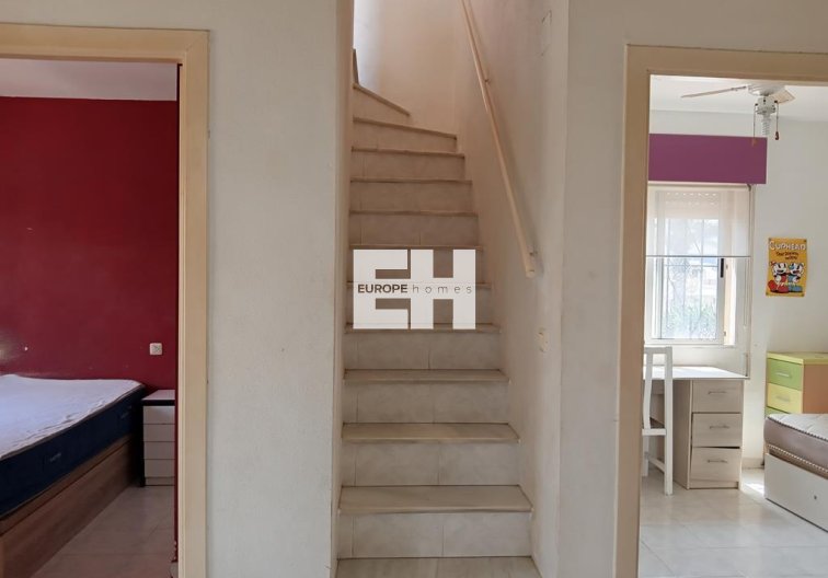 Herverkoop - Duplex - Torrevieja - Carrefour