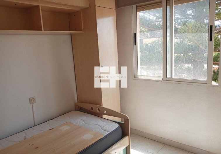 Herverkoop - Duplex - Torrevieja - Carrefour