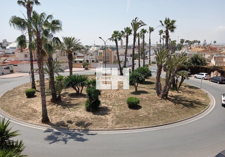 Herverkoop - Duplex - Torrevieja - Carrefour