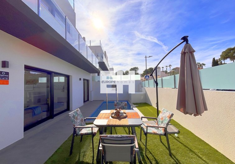 Wiederverkauf - villa - Villamartin - Costa Blanca