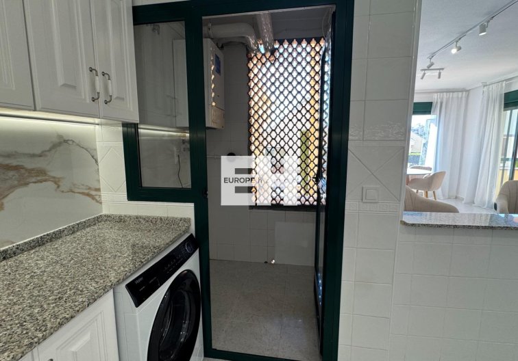 Segunda mano - Apartamento  - Orihuela Costa - Villamartín-las Filipinas