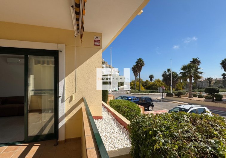 Segunda mano - Apartamento  - Orihuela Costa - Villamartín-las Filipinas