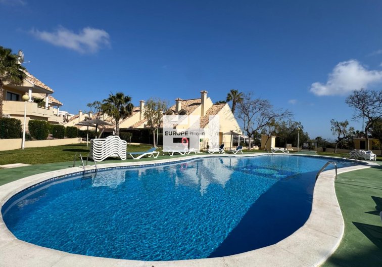 Segunda mano - Apartamento  - Orihuela Costa - Villamartín-las Filipinas