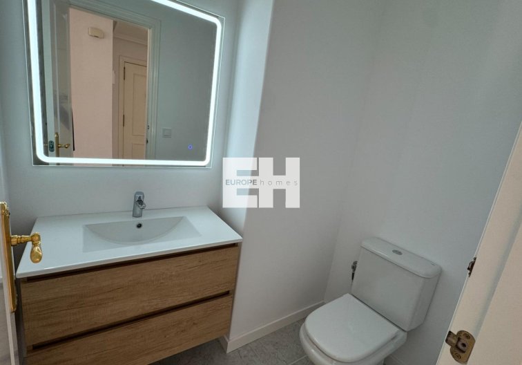 Segunda mano - Apartamento  - Orihuela Costa - Villamartín-las Filipinas