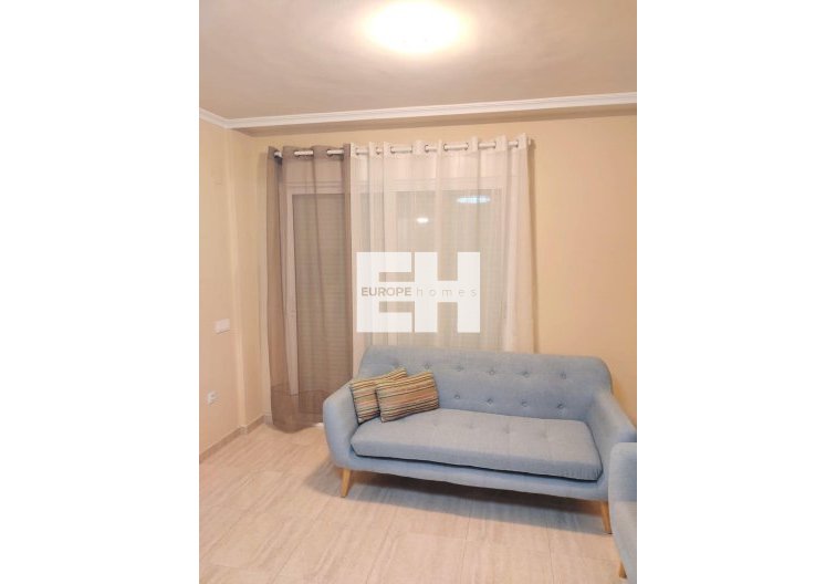 Segunda mano - Apartamento  - Guardamar del Segura - Puerto Deportivo