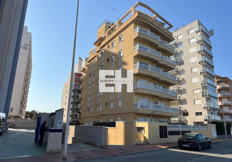 Segunda mano - Apartamento  - Guardamar del Segura - Puerto Deportivo