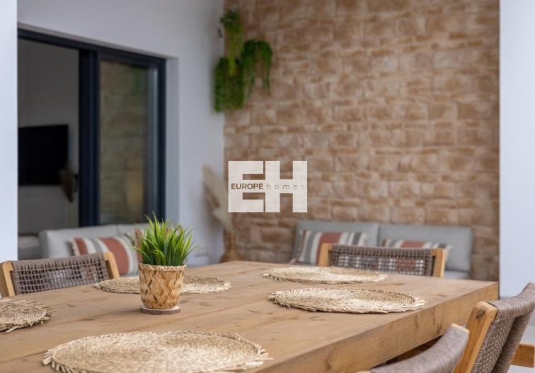 Herverkoop - villa - Dolores - Costa Blanca
