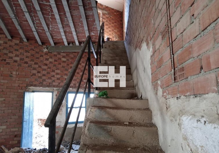 Revente - Semi Detached - Los Montesinos