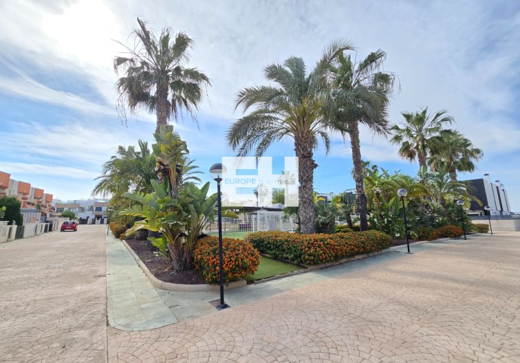 Wiederverkauf - Wohnung - Orihuela Costa - Costa Blanca