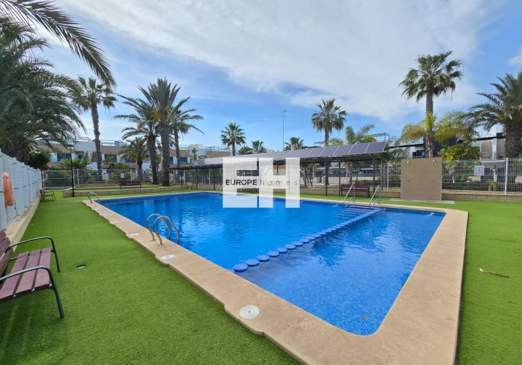 Wiederverkauf - Wohnung - Orihuela Costa - Costa Blanca