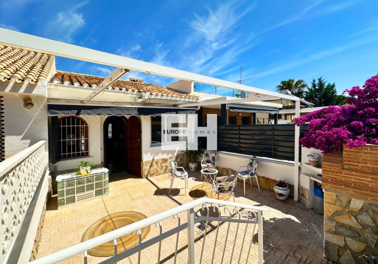 Herverkoop - town house - Orihuela Costa - Costa Blanca