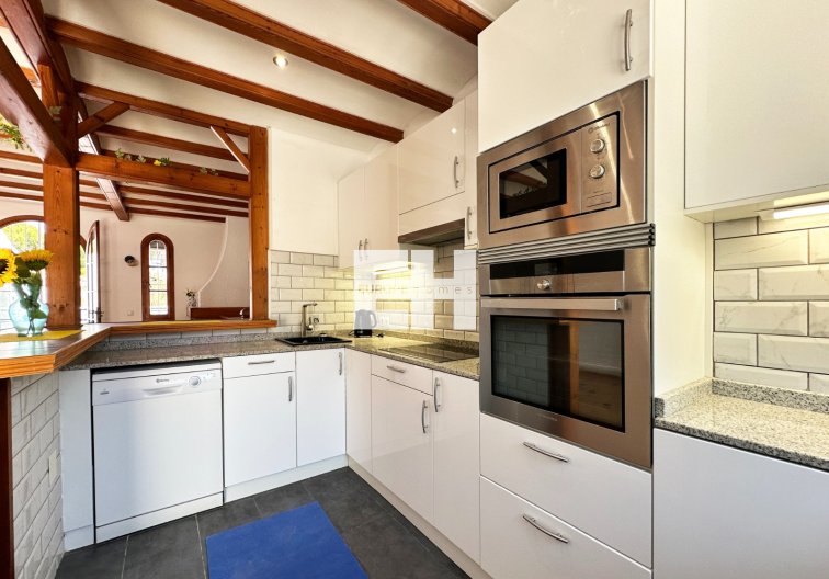 Herverkoop - town house - Orihuela Costa - Costa Blanca