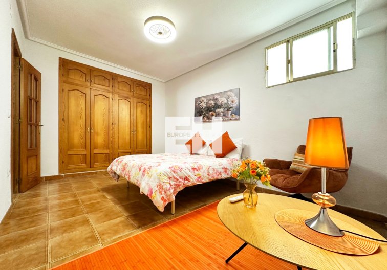 Herverkoop - town house - Orihuela Costa - Costa Blanca