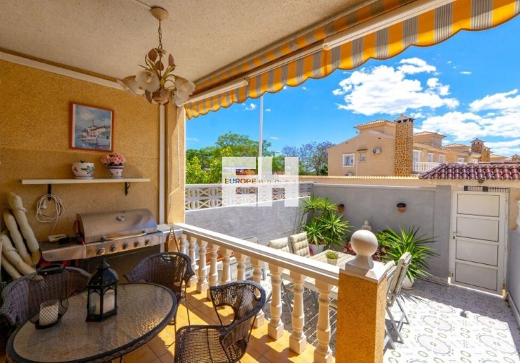 Wiederverkauf - town house - Torrevieja - Aguas Nuevas